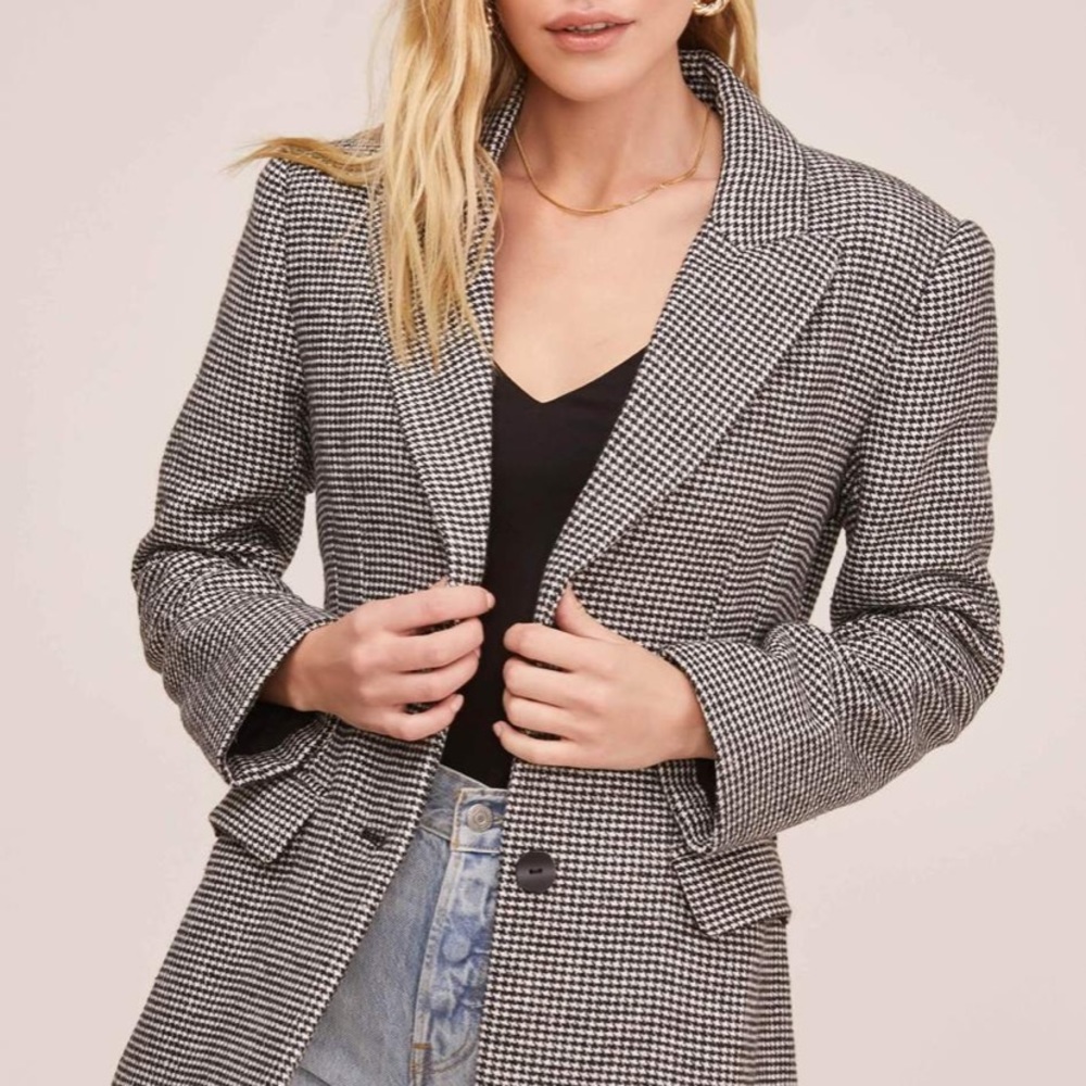 Houndstooth Blazer with black lining